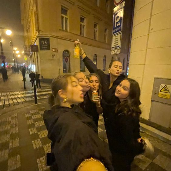 Budget-Friendly Tricks for Planning an Epic Boys’ Trip Abroad