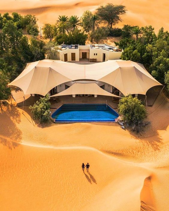 Escape to Nature: Unique Accommodations in UAE’s Desert Resorts